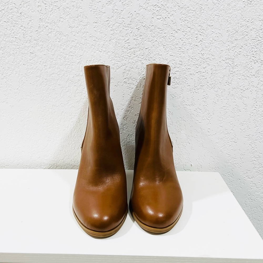NEW Michael Kors boots, size 6 M. Brown - Picture 3 of 3